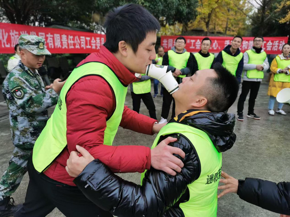 �����l(f��)չ��˾������ů��������Ӵٺ��C