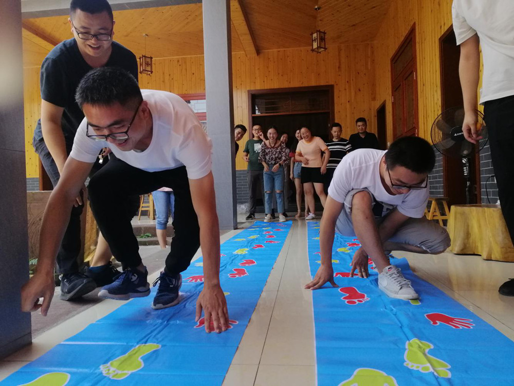 �����l(f��)չ��˾�����w�������������ġ������l(f��)չ��˾�_չ����Ȥζ���